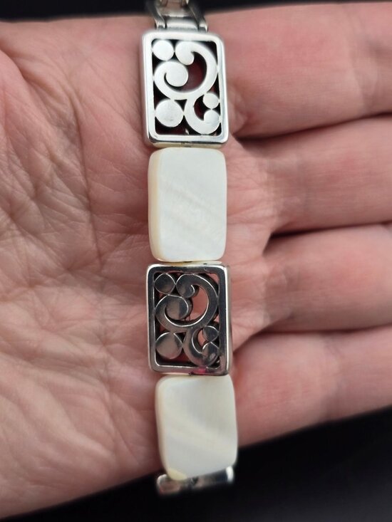 Brighton Jewelry - Brighton Contempo Mother Of Pearl Bracelet Silver-Tone 6.5 Inches Retired
